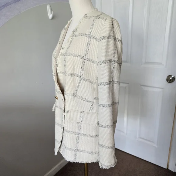 Ann Taylor | 10 | Raw Hem Windowpane Tweed Blazer - Picture 7 of 14